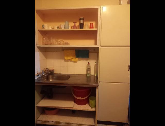 1 bed property to rent in DAWNVIEW